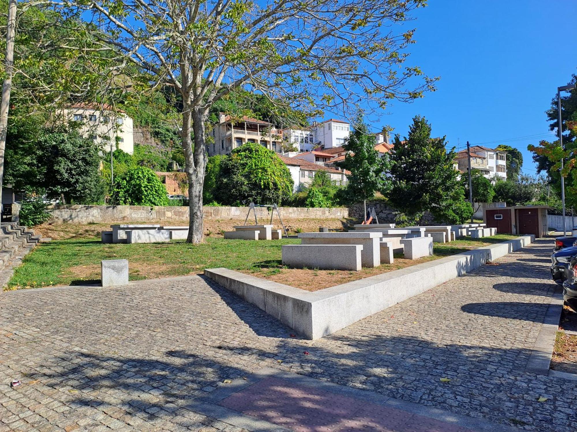 Burguesinha Al Entre-Os-Rios Apartment Exterior photo