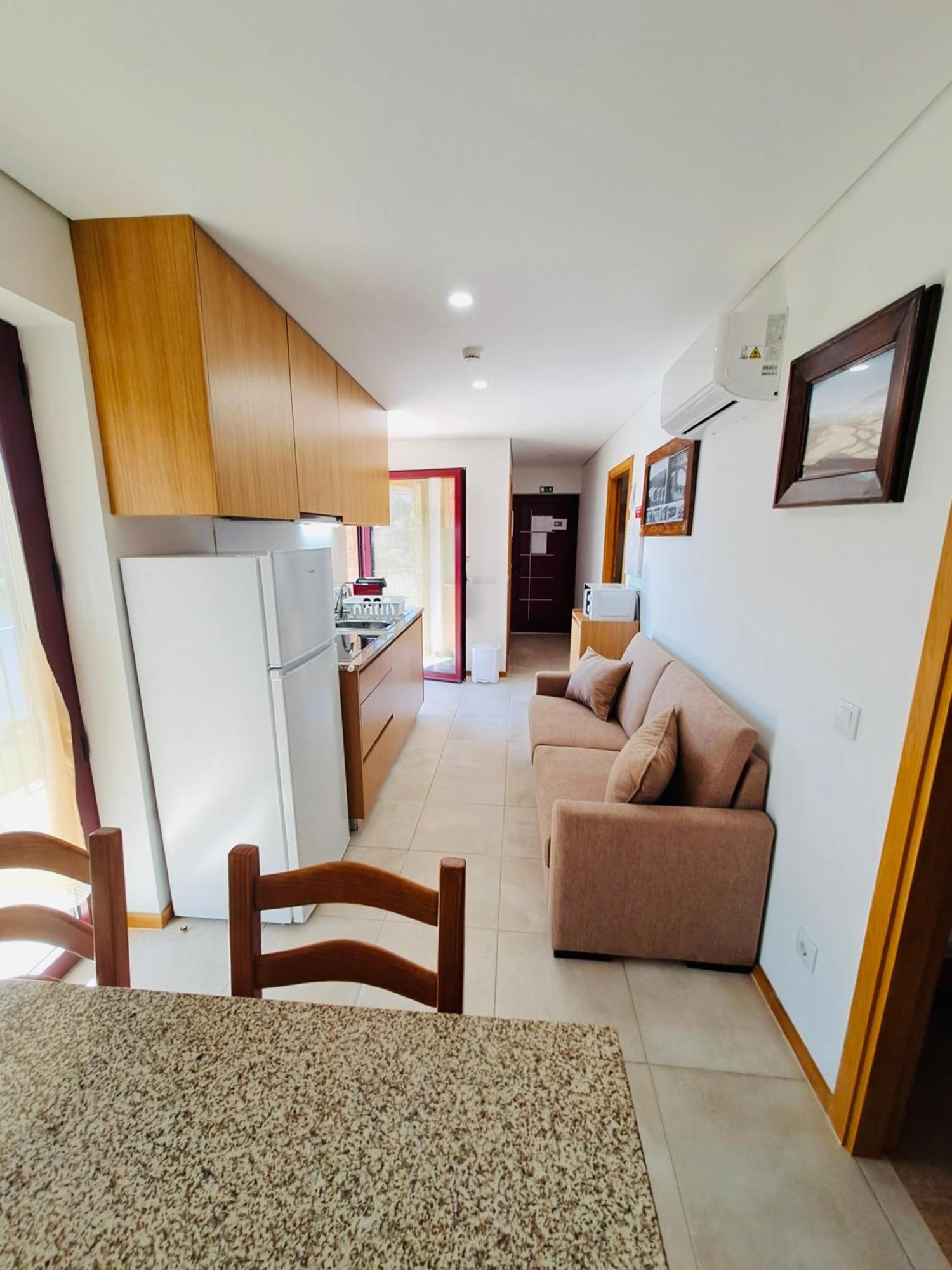 Burguesinha Al Entre-Os-Rios Apartment Exterior photo